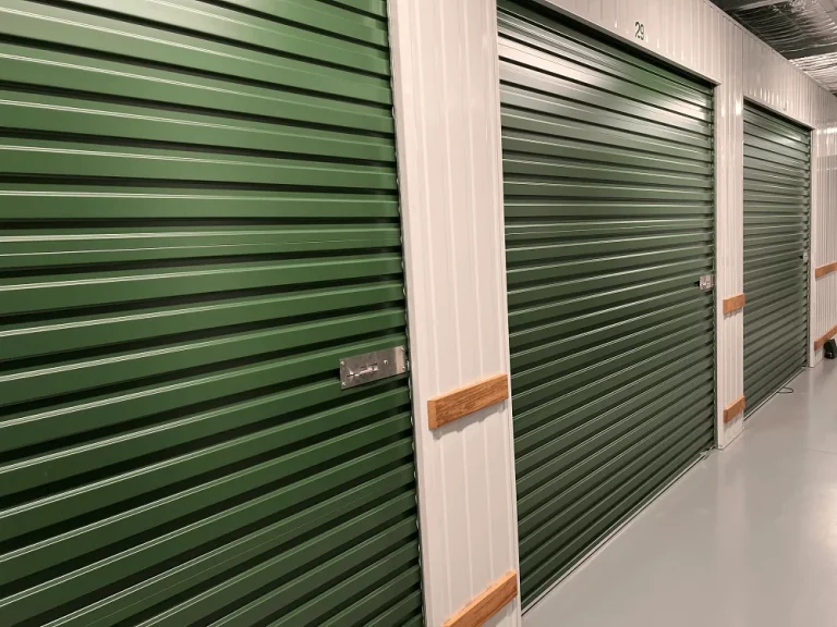 storage facilities north lakes