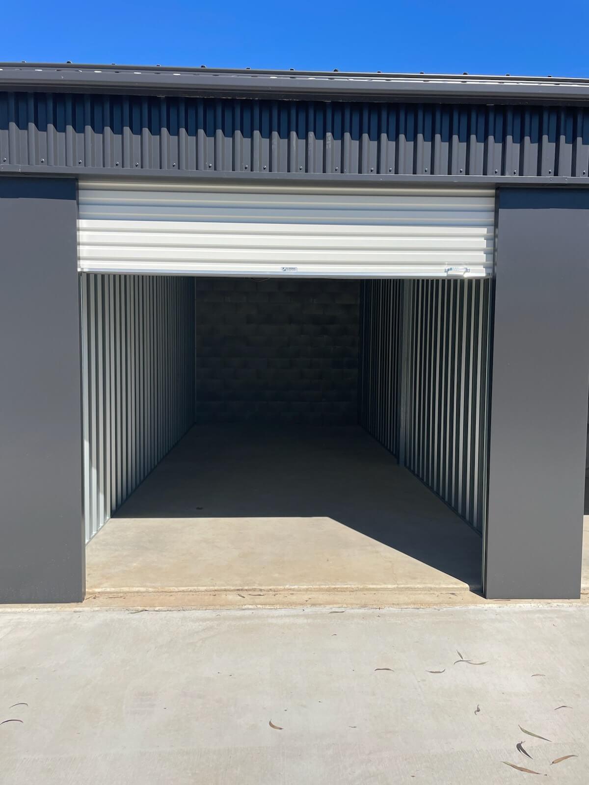 Storage units in Rockville