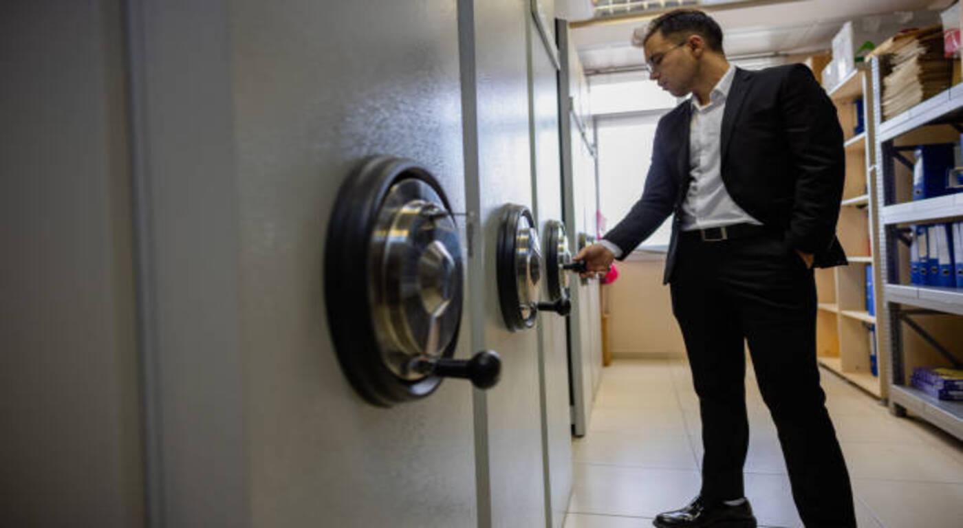 Secure and Efficient Business Storage Units for Every Need